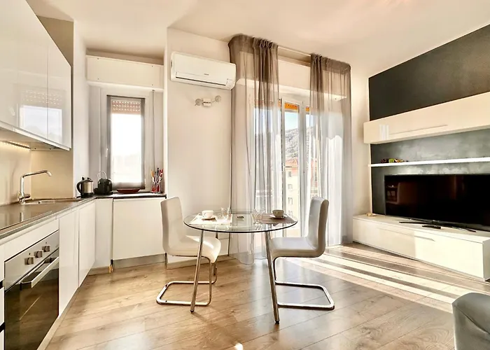 Hostdomus - Blanca Lejlighed *